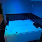 Romantique Avec Jaccuzi Prive - La D'elise Grumesnil