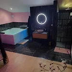 Romantique Avec Jaccuzi Prive - La D'elise